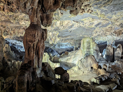 Indian Echo Caverns